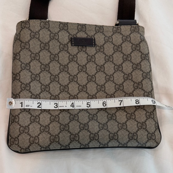 Gucci Brown Logo Messenger Crossbody Bag - Picture 6 of 13